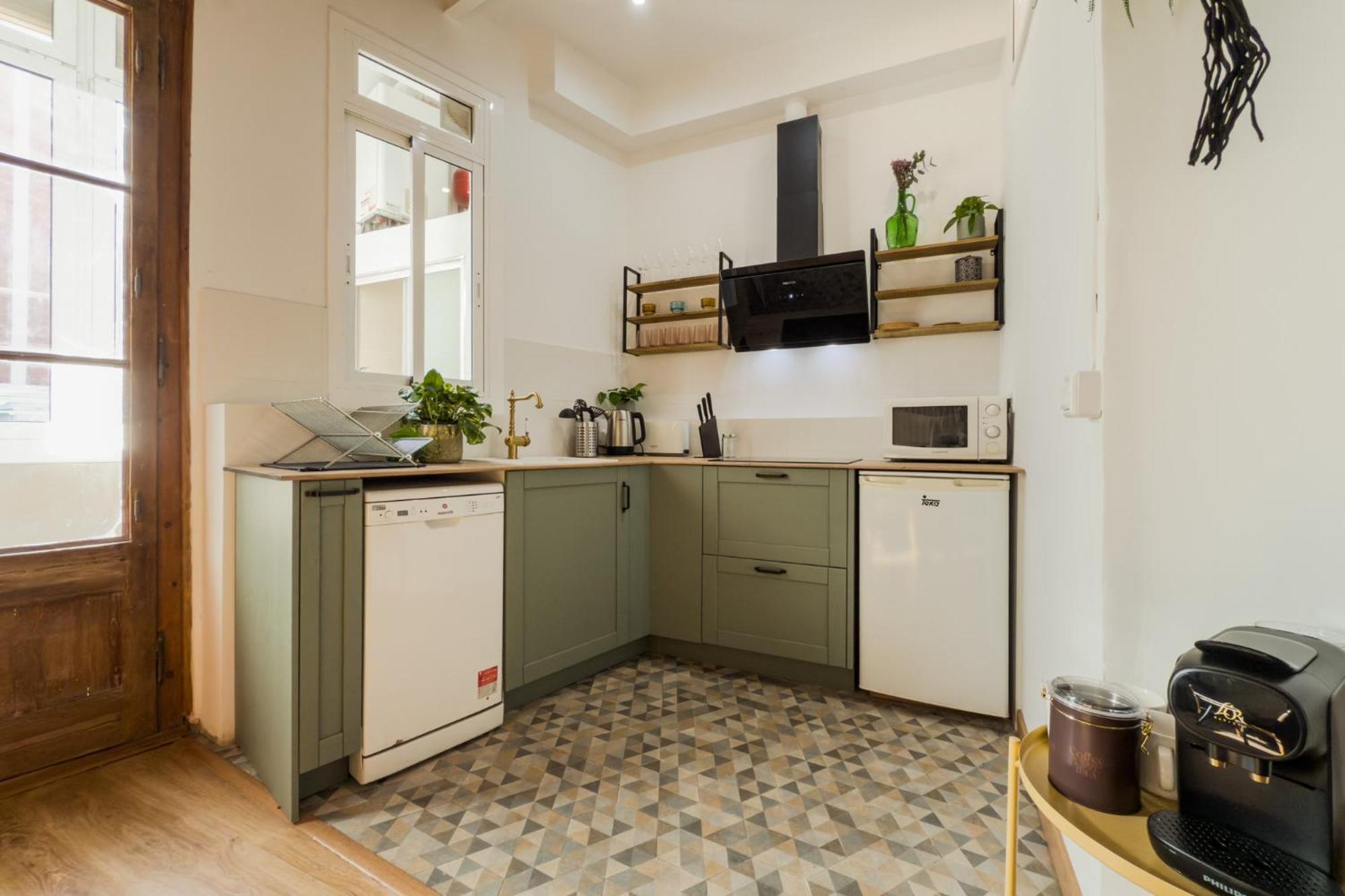 Magalhaes - Trad Flat In Poble Sec, Near Ramblas Barselona Dış mekan fotoğraf