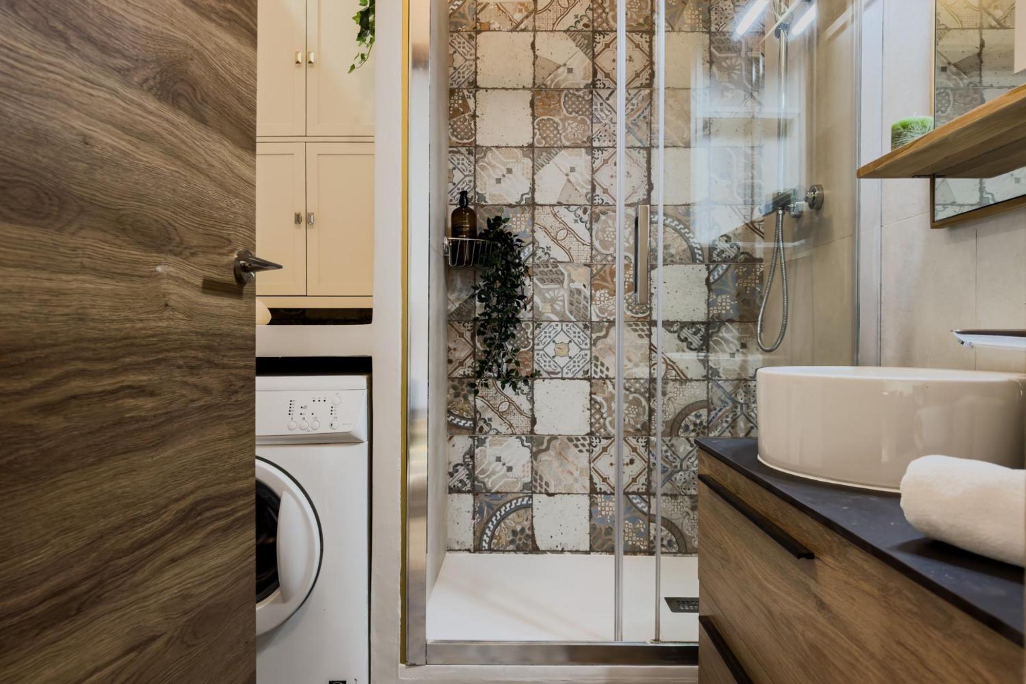 Magalhaes - Trad Flat In Poble Sec, Near Ramblas Barselona Dış mekan fotoğraf