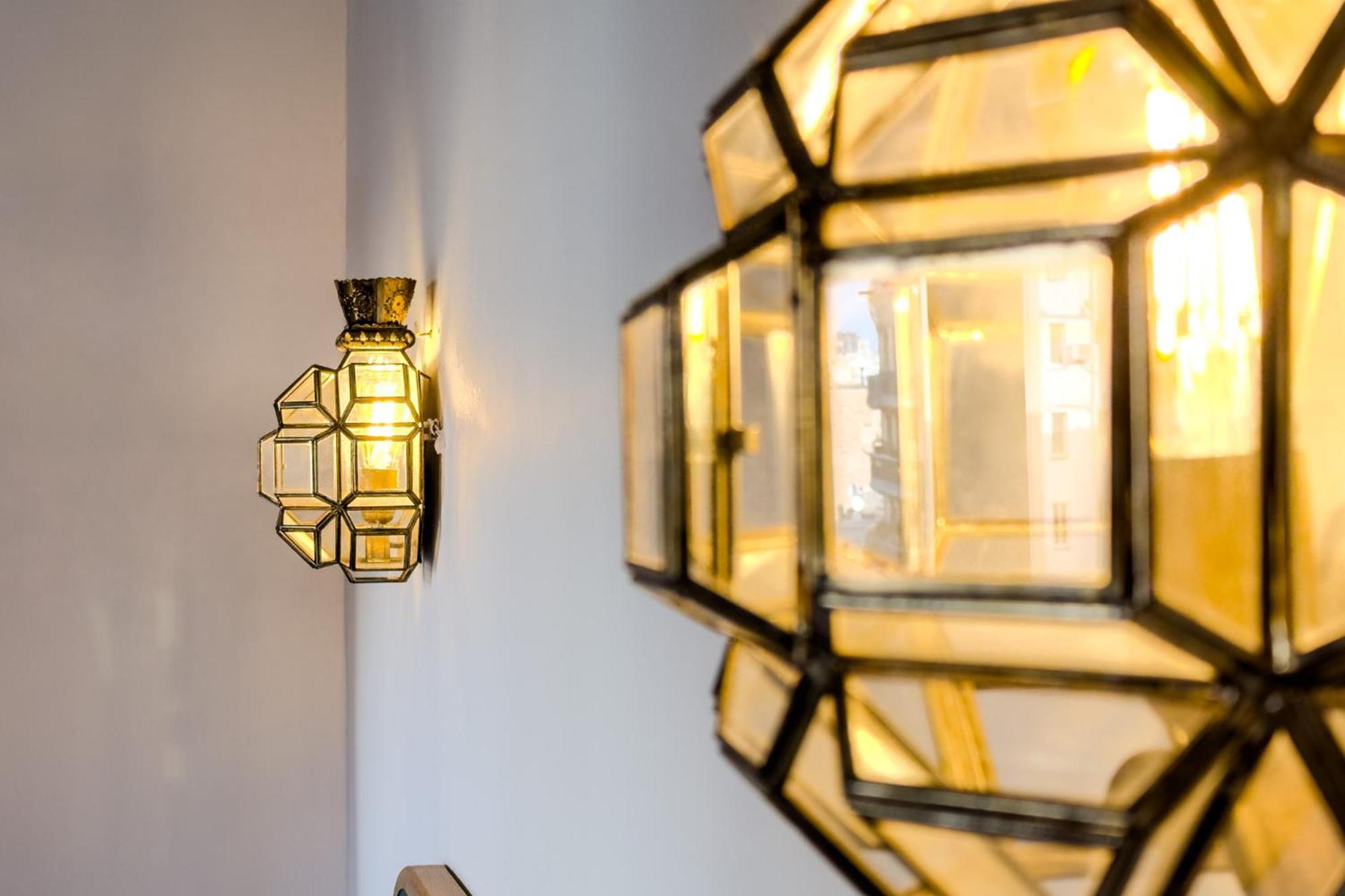 Magalhaes - Trad Flat In Poble Sec, Near Ramblas Barselona Dış mekan fotoğraf